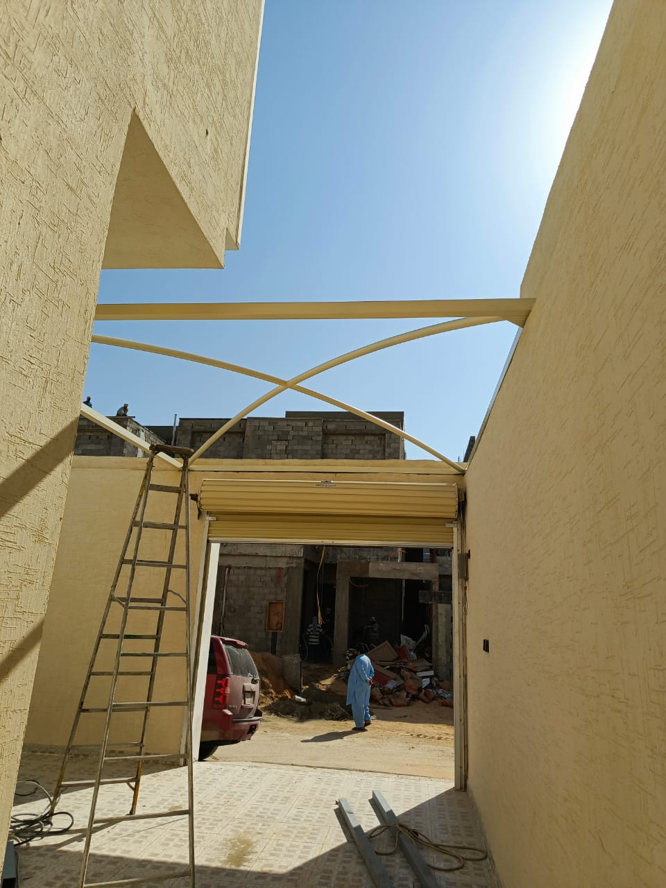 مظلات سيارات 